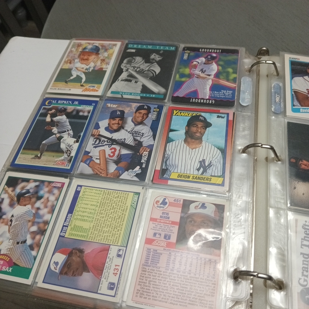 Baseball Card Collection Binder - Picture 10 of 16